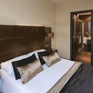 Hotel Constanza **