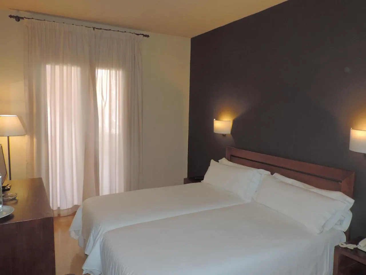 Hotel Puerta De Espana La Jonquera